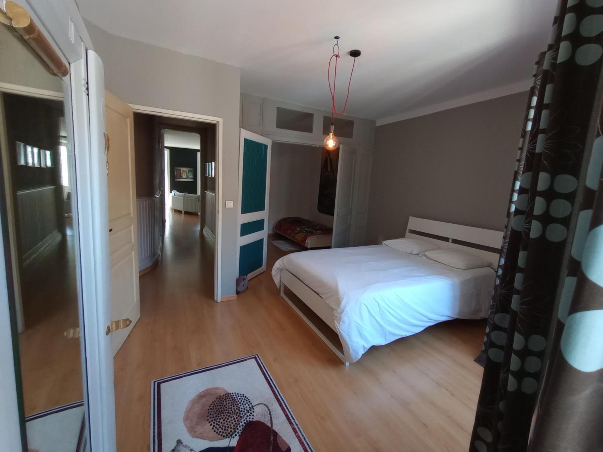 Tulle : Bel Appartement Lumineux En Centre Ville Eksteriør bilde